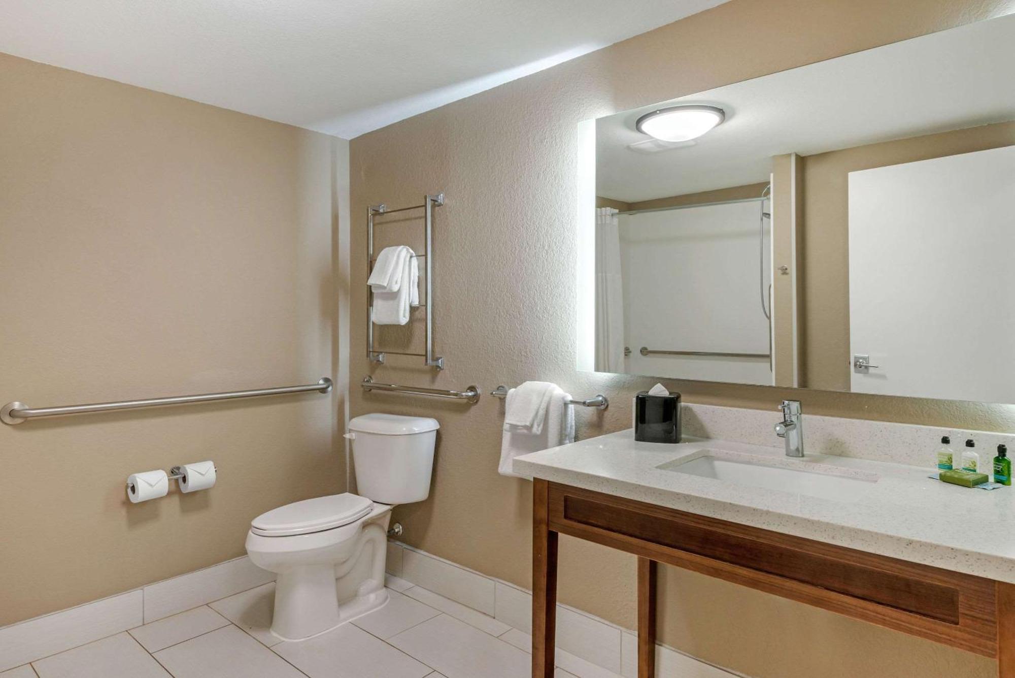 Seafarer Inn & Suites, Ascend Hotel Collection Jekyll Island Kültér fotó